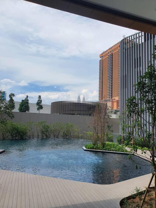 شقة Infinity Pool/ Lucentia Bbcc, Near Lalaport, Pnb118, Klcc كوالالمبور المظهر الخارجي الصورة