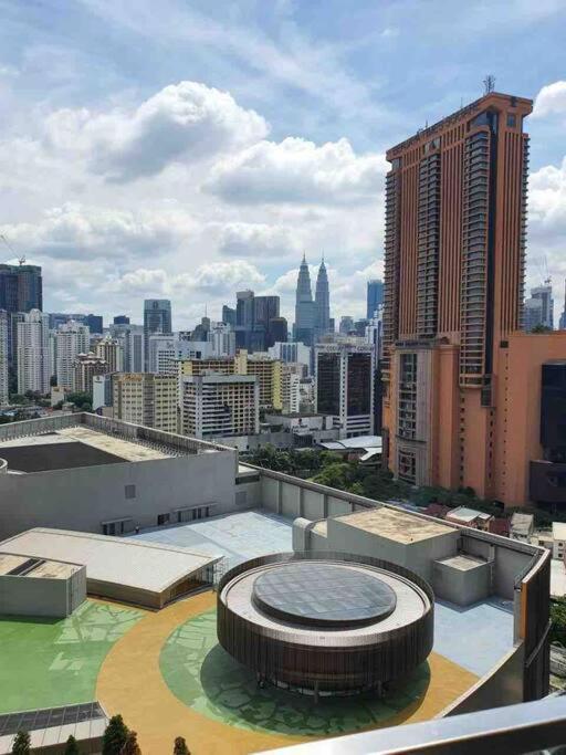 شقة Infinity Pool/ Lucentia Bbcc, Near Lalaport, Pnb118, Klcc كوالالمبور المظهر الخارجي الصورة