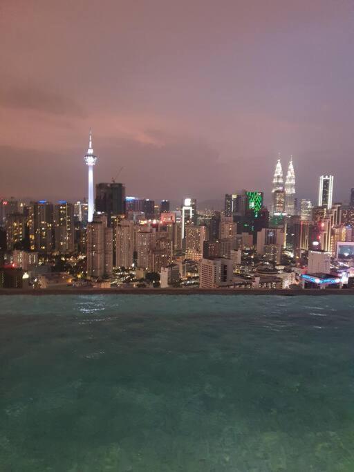 شقة Infinity Pool/ Lucentia Bbcc, Near Lalaport, Pnb118, Klcc كوالالمبور المظهر الخارجي الصورة